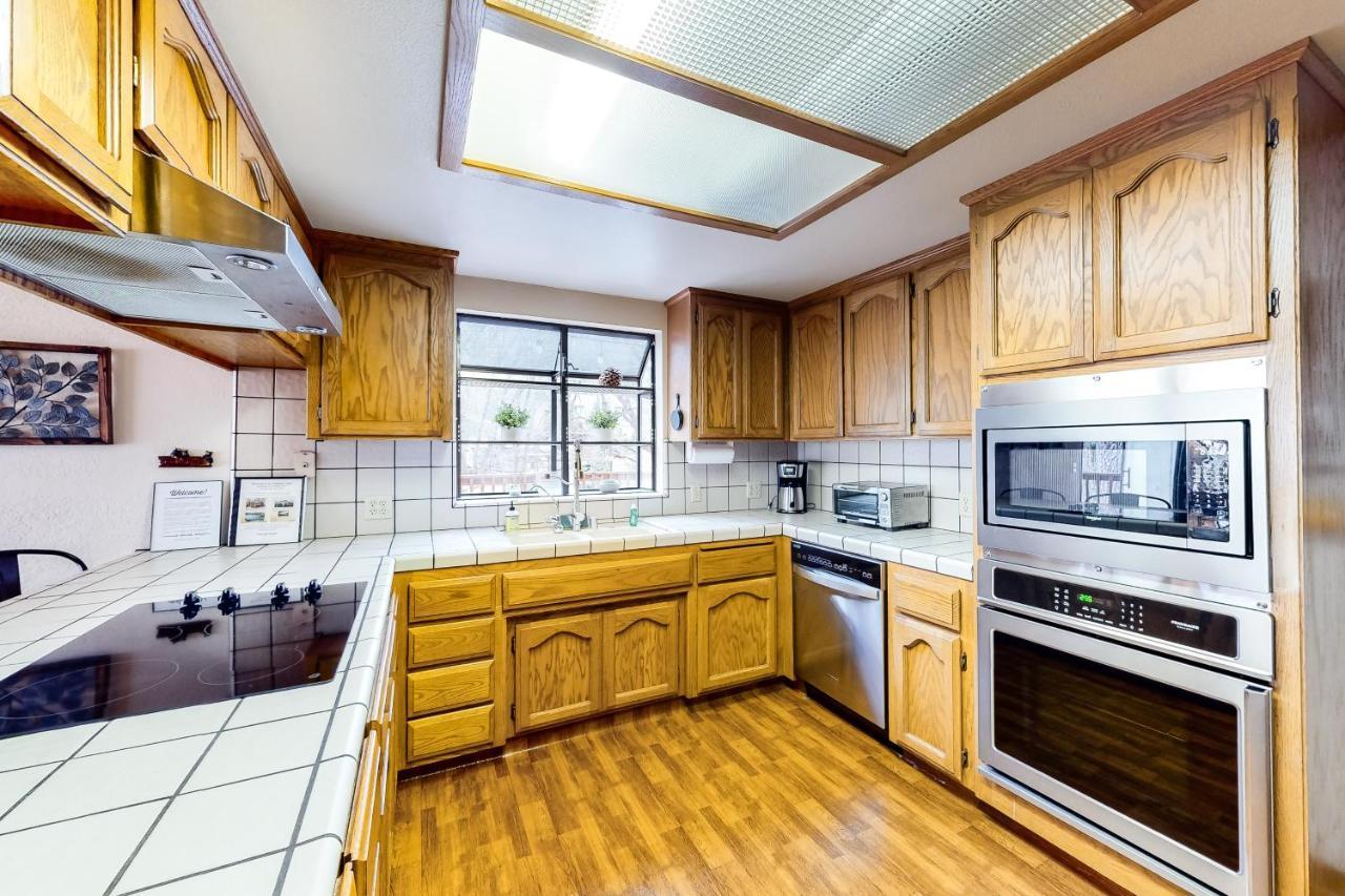 Creekside Cabin โกรฟแลนด์ ภายนอก รูปภาพ